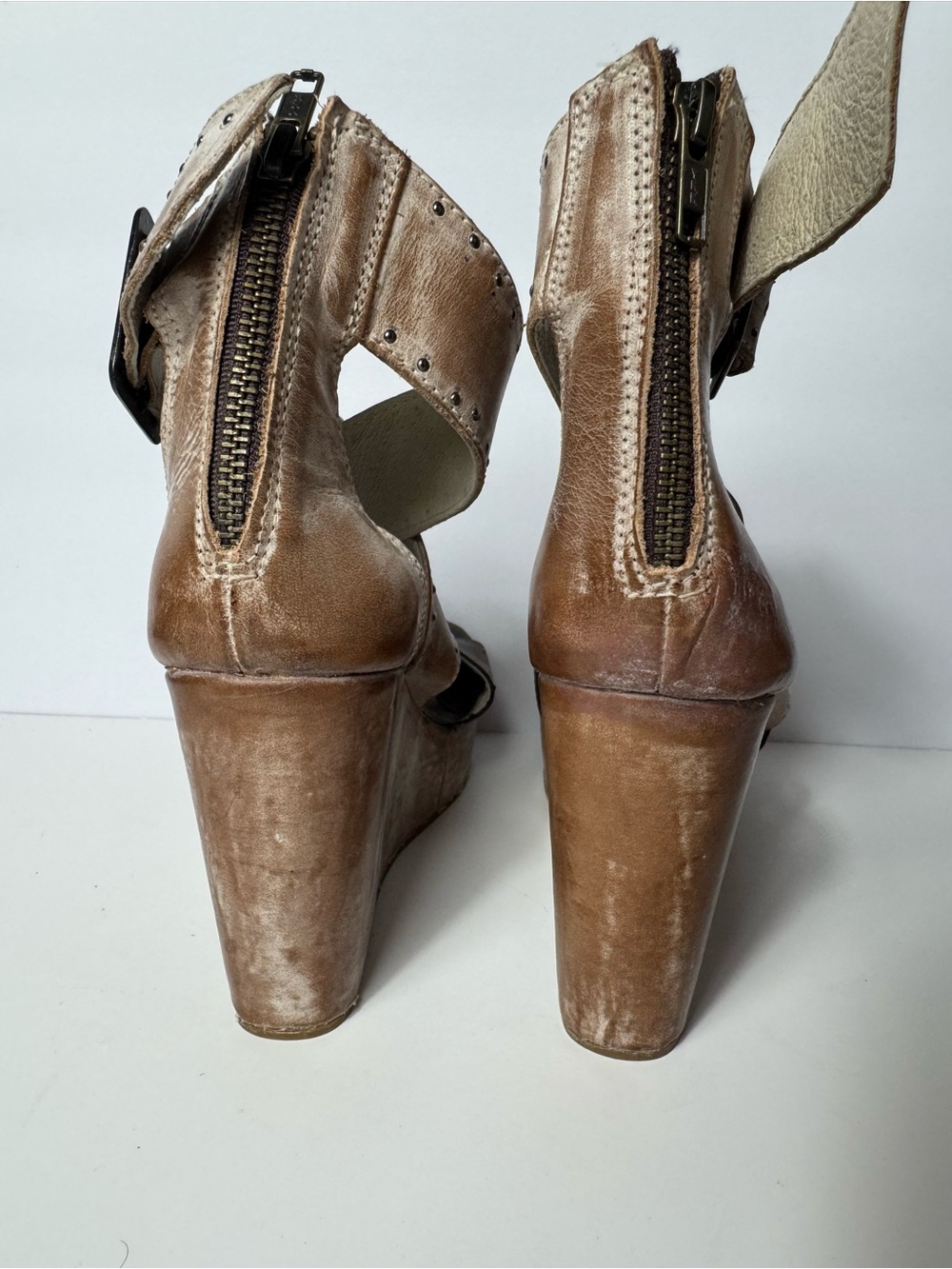 Freebird by Steven Terra Brown Studded Wedges NEW Discontinued Size 8 - Picture 5 of 8